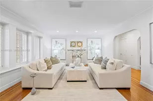 4705 Alhambra Cir, Coral Gables, FL 33146 - Photo 3