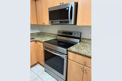 8802 NW 109th Ct #601, Doral, FL 33178 - Photo 5