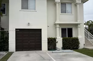 8802 NW 109th Ct, Doral, FL 33178 - Photo 1