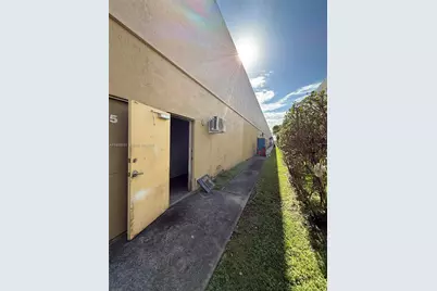15075 SW 137th St #6, Miami, FL 33196 - Photo 9