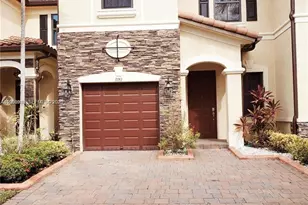 3353 W 91st Terrace, Hialeah, FL 33018 - Photo 3