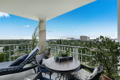 1000 Quayside Ter #1107, Miami, FL 33138 - Photo 25
