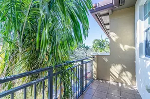 14665 SW 9th St, Pembroke Pines, FL 33027 - Photo 21