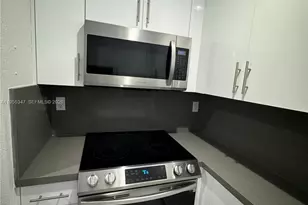 6315 SW 138th Ct, Miami, FL 33183 - Photo 13