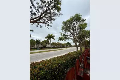 8875 SW 227th Ter, Cutler Bay, FL 33190 - Photo 13