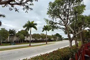 8875 SW 227th Terrace, Cutler Bay, FL 33190 - Photo 13