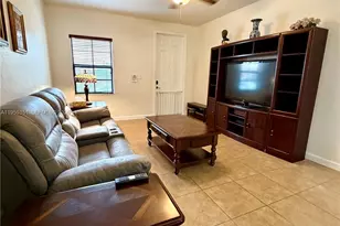 8875 SW 227th Terrace, Cutler Bay, FL 33190 - Photo 15