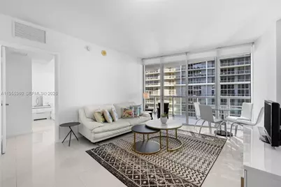 495 Brickell Ave #2206, Miami, FL 33131 - Photo 11