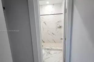 12101 SW 215th St, Miami, FL 33177 - Photo 21