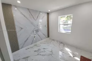 12101 SW 215th St, Miami, FL 33177 - Photo 11