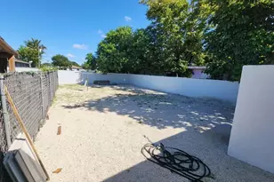 12101 SW 215th St, Miami, FL 33177 - Photo 7