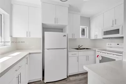 2729 SW 18th St #2, Miami, FL 33145 - Photo 5