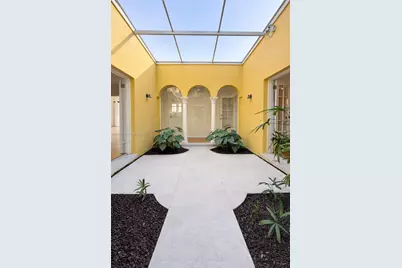 1306 Madrid St, Coral Gables, FL 33134 - Photo 5