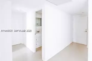 19390 Collins Ave, Sunny Isles Beach, FL 33160 - Photo 11