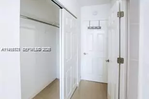 19390 Collins Ave, Sunny Isles Beach, FL 33160 - Photo 13