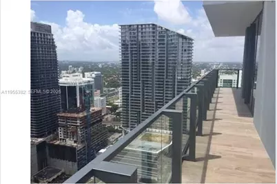 68 SE 6th St #3502, Miami, FL 33131 - Photo 11