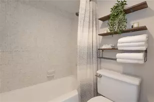 300 Bayview Dr, Sunny Isles Beach, FL 33160 - Photo 13