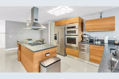 2950 NE 188th St #315, Aventura, FL 33180 - Photo 9