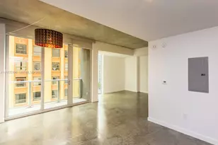 151 SE 1st St, Miami, FL 33131 - Photo 7