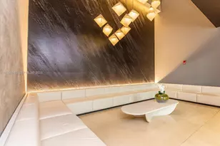 151 SE 1st St, Miami, FL 33131 - Photo 3