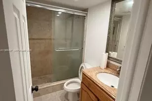 3101 Oakland Shores Dr, Oakland Park, FL 33309 - Photo 5