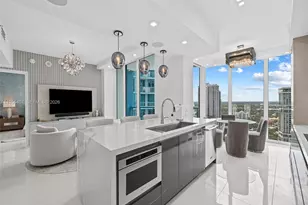 333 Las Olas Way, Fort Lauderdale, FL 33301 - Photo 3