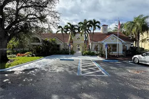 12581 Equestrian Cir, Other City - In The State Of Florida, FL 33907 - Photo 5