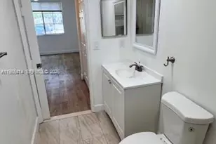 7930 N Nob Hill Rd, Tamarac, FL 33321 - Photo 11