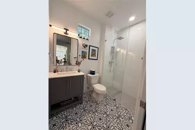 12450 NW 32nd Mnr #1250, Sunrise, FL 33323 - Photo 17