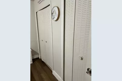 1560 W 46th St #122, Hialeah, FL 33012 - Photo 7