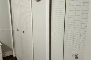 1560 W 46th St, Hialeah, FL 33012 - Photo 7