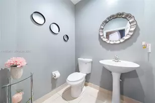 1097 NE 40th Rd, Homestead, FL 33033 - Photo 15