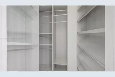 17475 Collins Ave #904, Miami Beach, FL 33160 - Photo 7