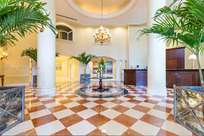 20000 E Country Club Dr #402, Aventura, FL 33180 - Photo 23