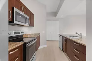 20000 E Country Club Dr, Aventura, FL 33180 - Photo 11