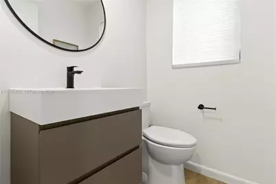 2200 Diana Dr #205, Hallandale Beach, FL 33009 - Photo 29