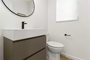 2200 Diana Dr, Hallandale Beach, FL 33009 - Photo 29