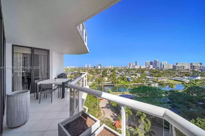 3610 Yacht Club Dr #1001, Aventura, FL 33180 - Photo 7