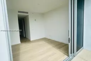 304 Ocean Dr, Miami Beach, FL 33139 - Photo 9