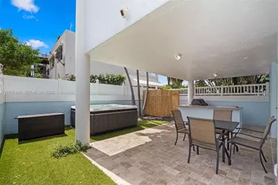 311 N Surf Rd, Hollywood, FL 33019 - Photo 47