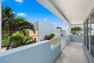 311 N Surf Rd, Hollywood, FL 33019 - Photo 43