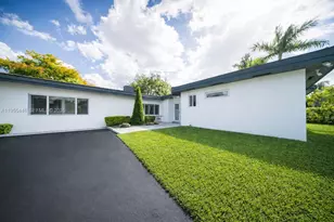 241 SW 129th Ave, Miami, FL 33184 - Photo 3