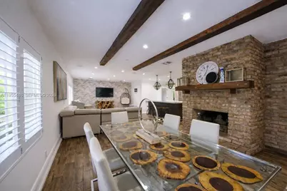 241 SW 129th Ave, Miami, FL 33184 - Photo 11