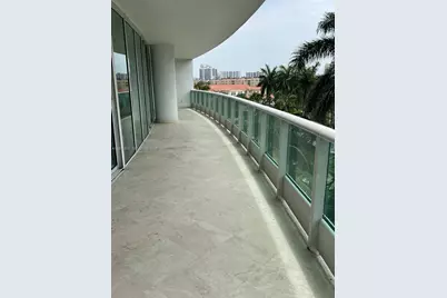 19955 NE 38th Ct #606, Aventura, FL 33180 - Photo 3