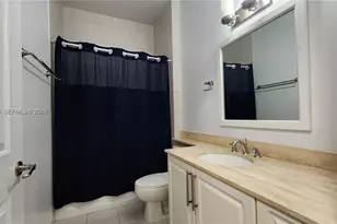 1805 Ponce de Leon Blvd, Coral Gables, FL 33134 - Photo 23