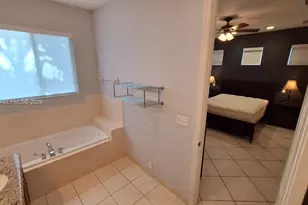 111 SE 7th Ave, Pompano Beach, FL 33060 - Photo 23