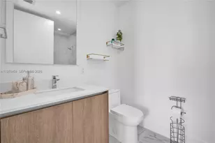 17550 Collins Ave, Sunny Isles Beach, FL 33160 - Photo 23