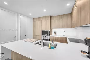 17550 Collins Ave, Sunny Isles Beach, FL 33160 - Photo 15