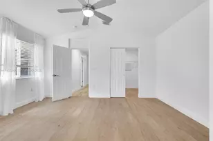 1120 Cliffrose St, Hollywood, FL 33019 - Photo 23