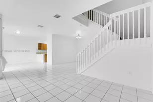 1120 Cliffrose St, Hollywood, FL 33019 - Photo 7